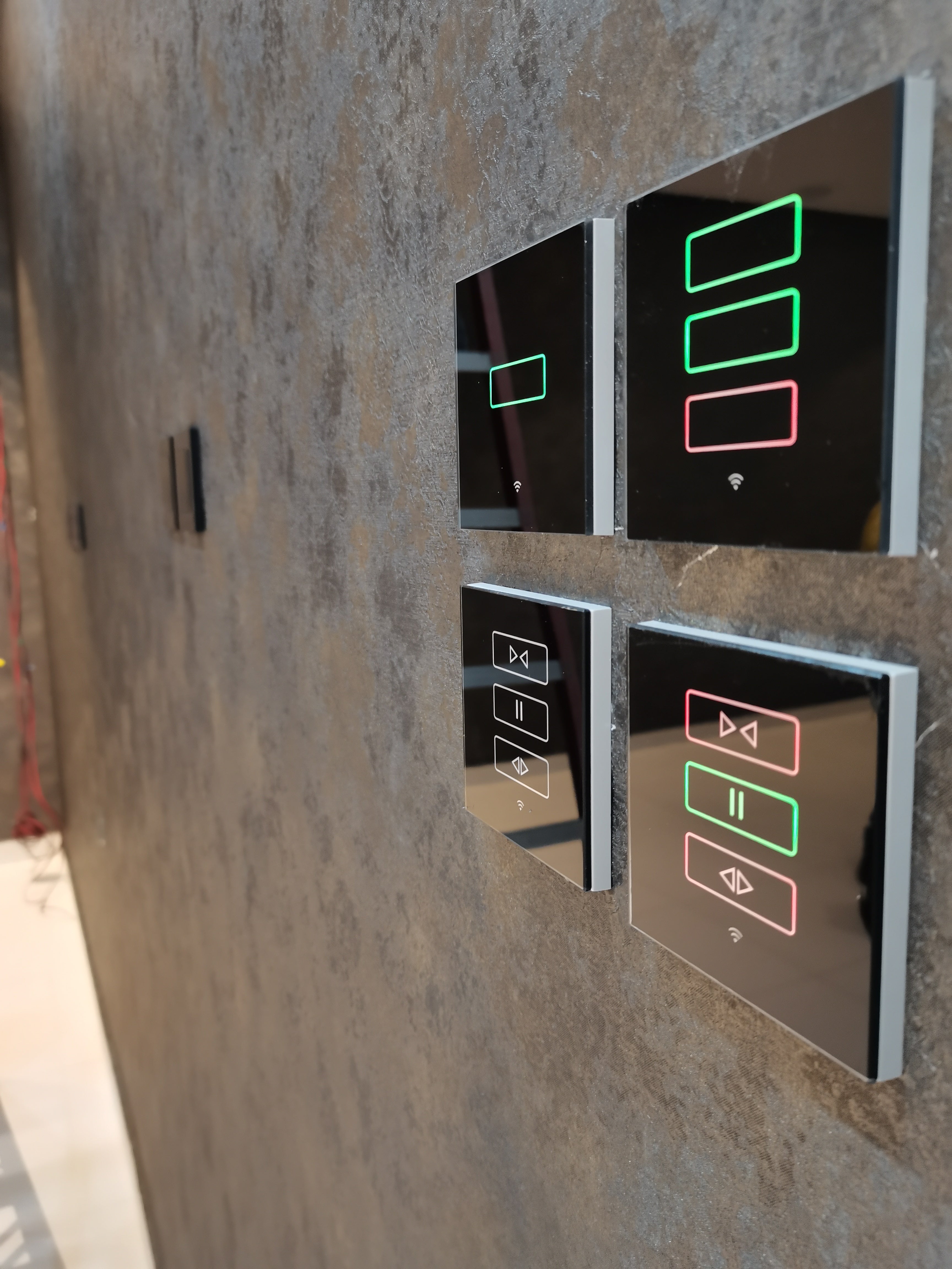 TOUCH SMART SHUTTER/CURTAIN SWITCH