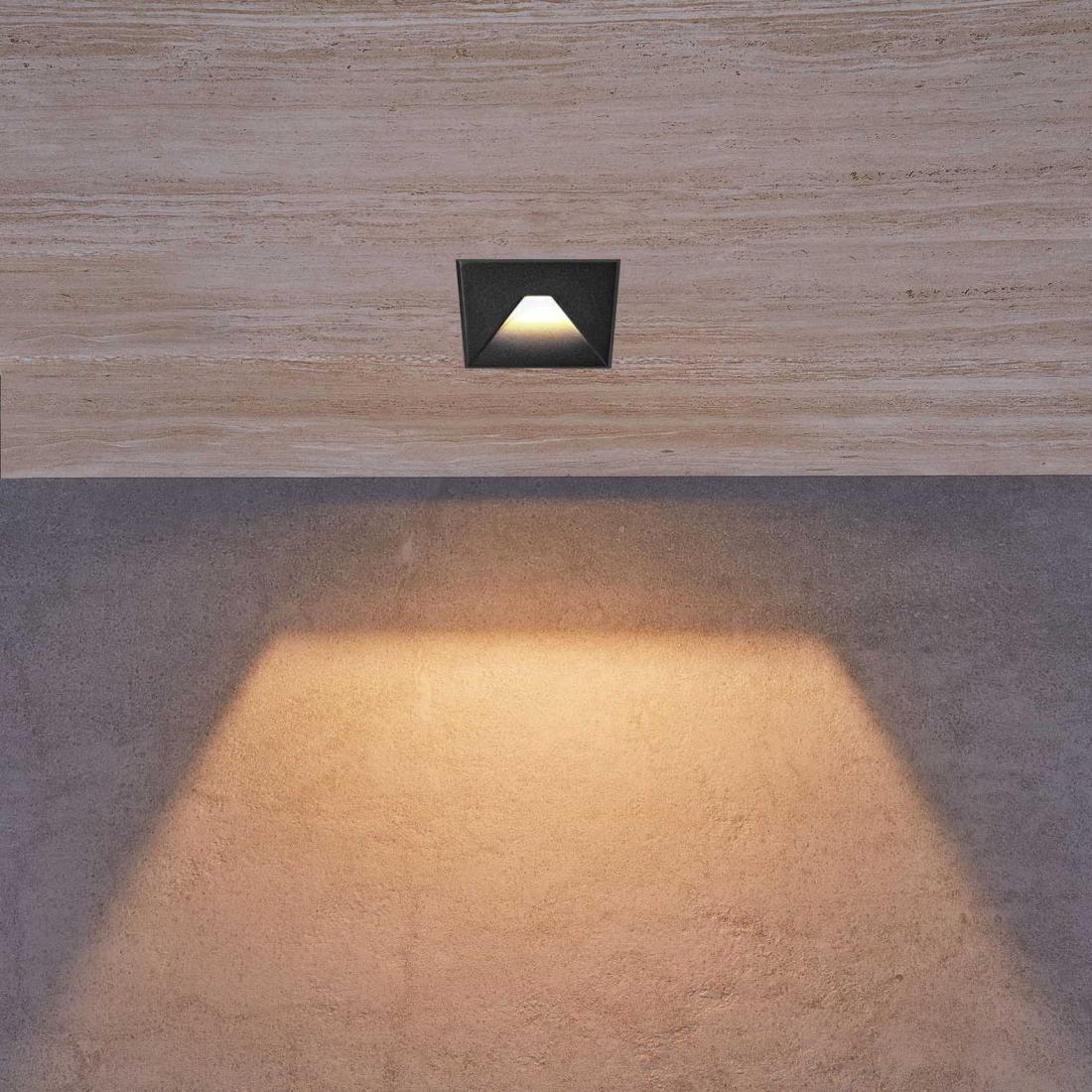 MODERN SQUARE SHAPE STAIR LIGHT