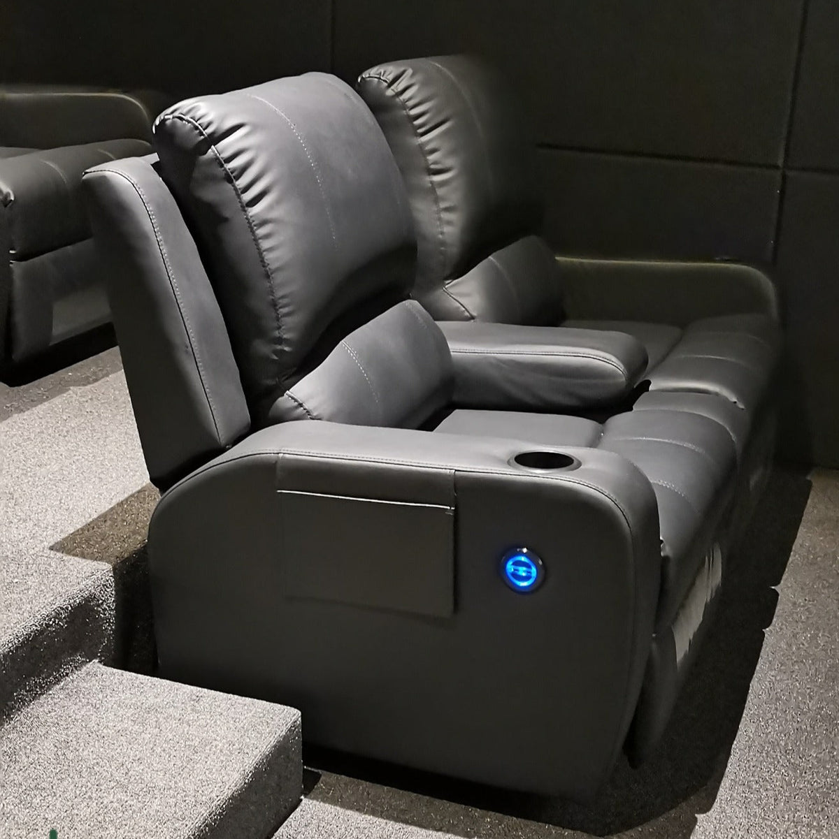 CINEMA ROOM ELECTRIC RECLINER - PHANTOM DOUBLE | ISH Kuwait