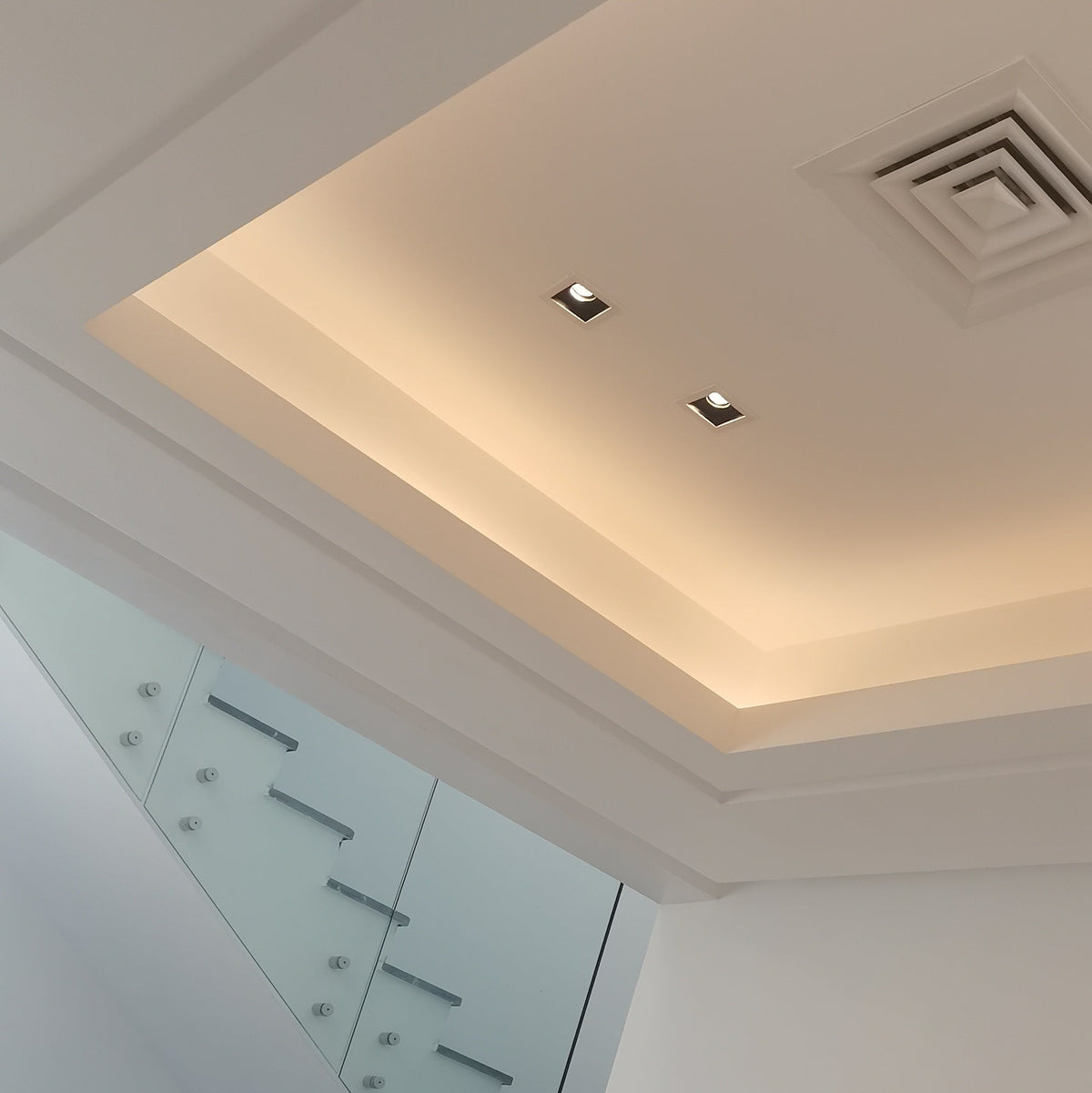 DOWNLIGHT ANTIGLARE FIXTURE - SQUARE | ISH Kuwait
