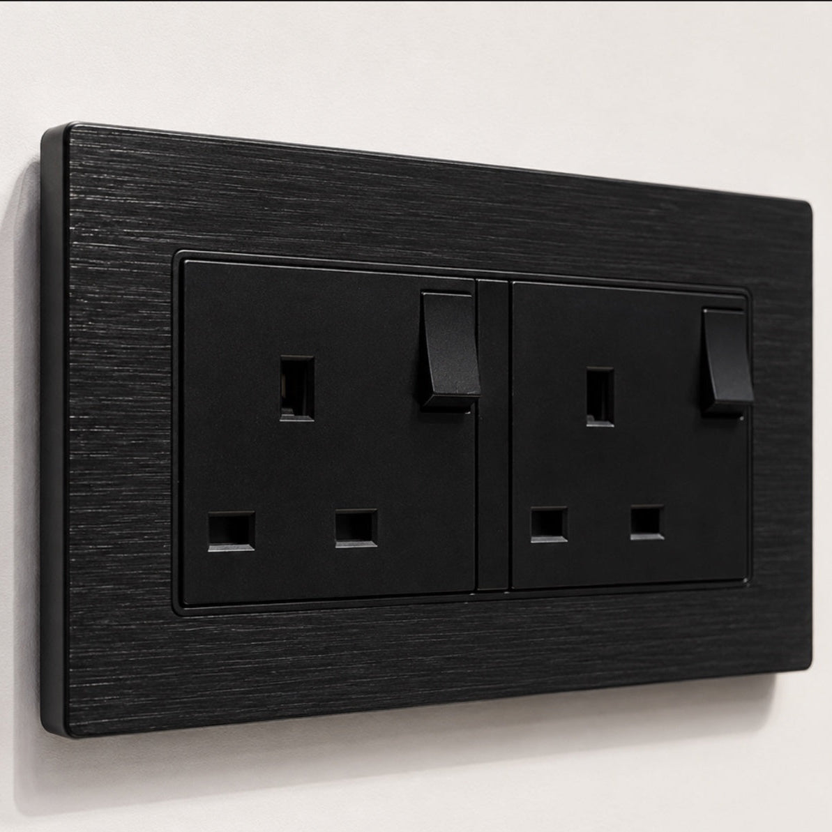 Premium Double Socket - Black Aluminium | ISH Kuwait