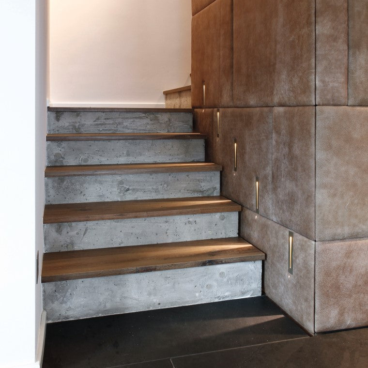 SLIM STRAIGHT STEP/INDICATOR LIGHT | ISH Kuwait