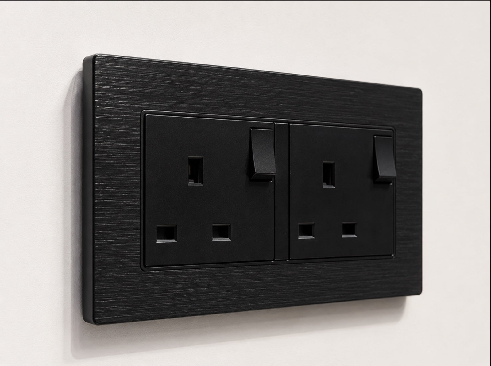 Premium Double Socket - Black Aluminum