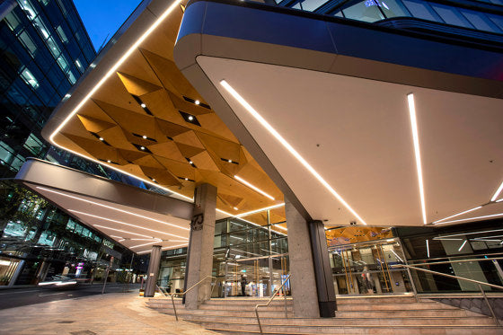 LINEAR RECESSED FLOODLIGHT