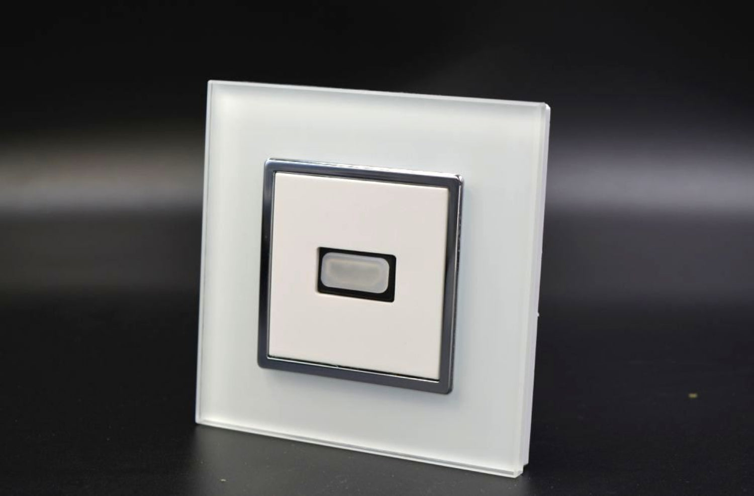 HDMI SINGLE OUTLET