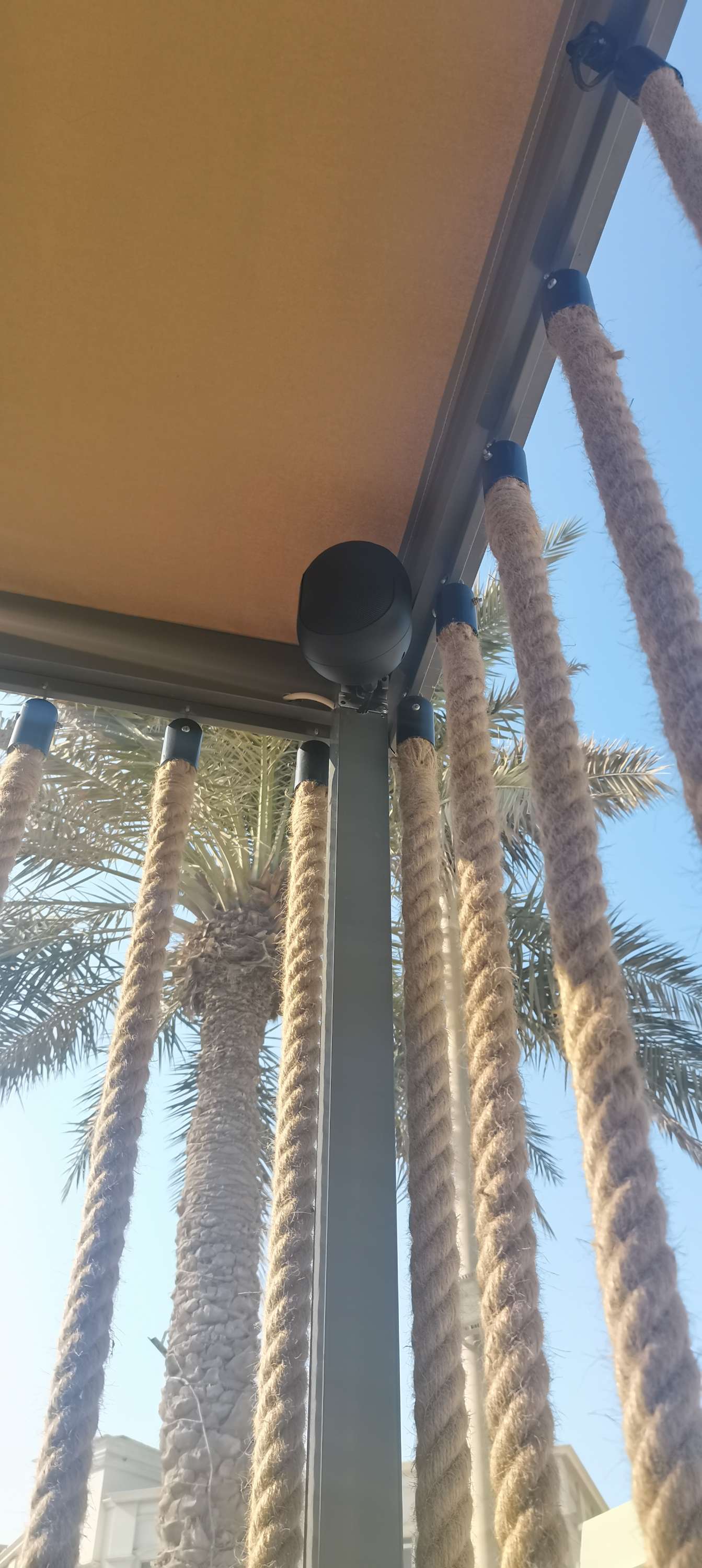 MINI LOUD WALL OUTDOOR/INDOOR SPEAKER