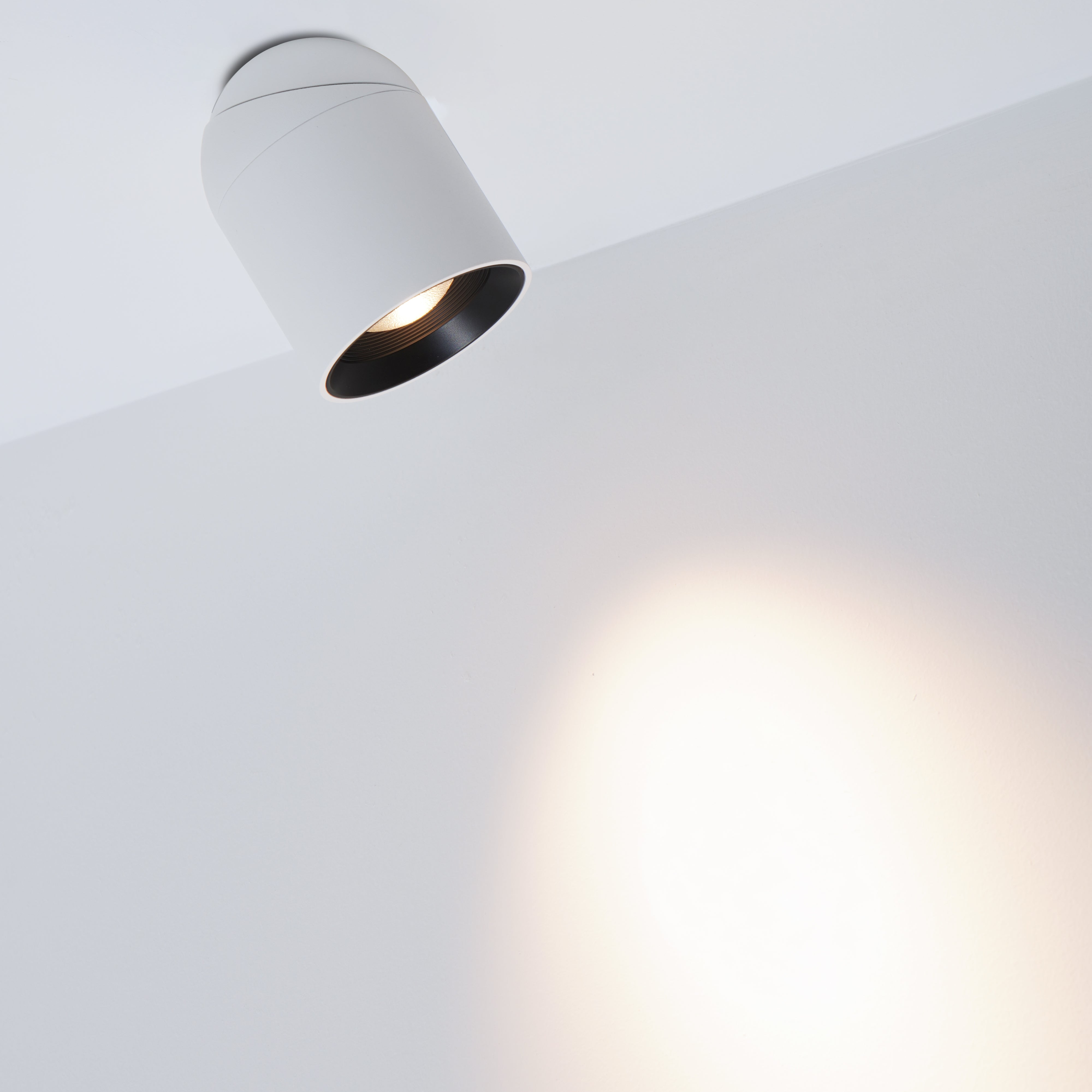 CEILING MOUNTED ADJUSTABLE LIGHT - 12W | ISH Kuwait