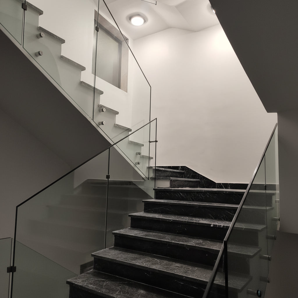 WALL/CEILING MOUNTED FLOOD LIGHT  | ISH Kuwait