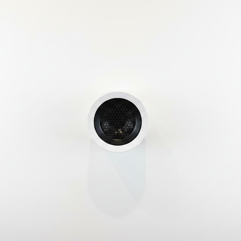 Mini ceiling mounted downlight
